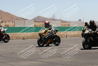 media/Jun-05-2022-WERA (Sun) [[64b01df28d]]/Race 3 C Superbike Expert Novice/